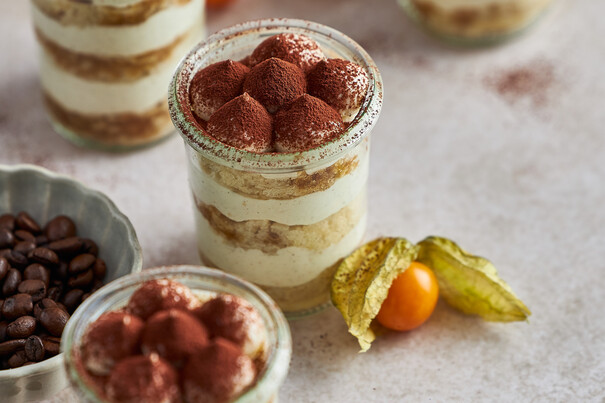 Veganes Vanille Mousse Tiramisu