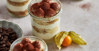 Veganes Vanille Mousse Tiramisu