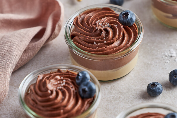 Vegane Mousse au Chocolat auf Salzkaramell