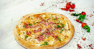 Pizza Carbonara