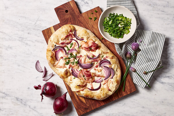 Pinsa Flammkuchen-Style