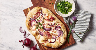 Pinsa Flammkuchen-Style