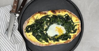 Pinsa Egg Florentine